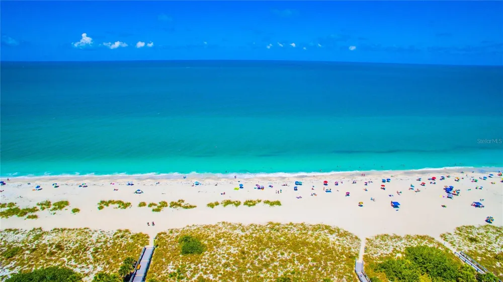 211 RUBENS DRIVE #E Nokomis, FL 34275