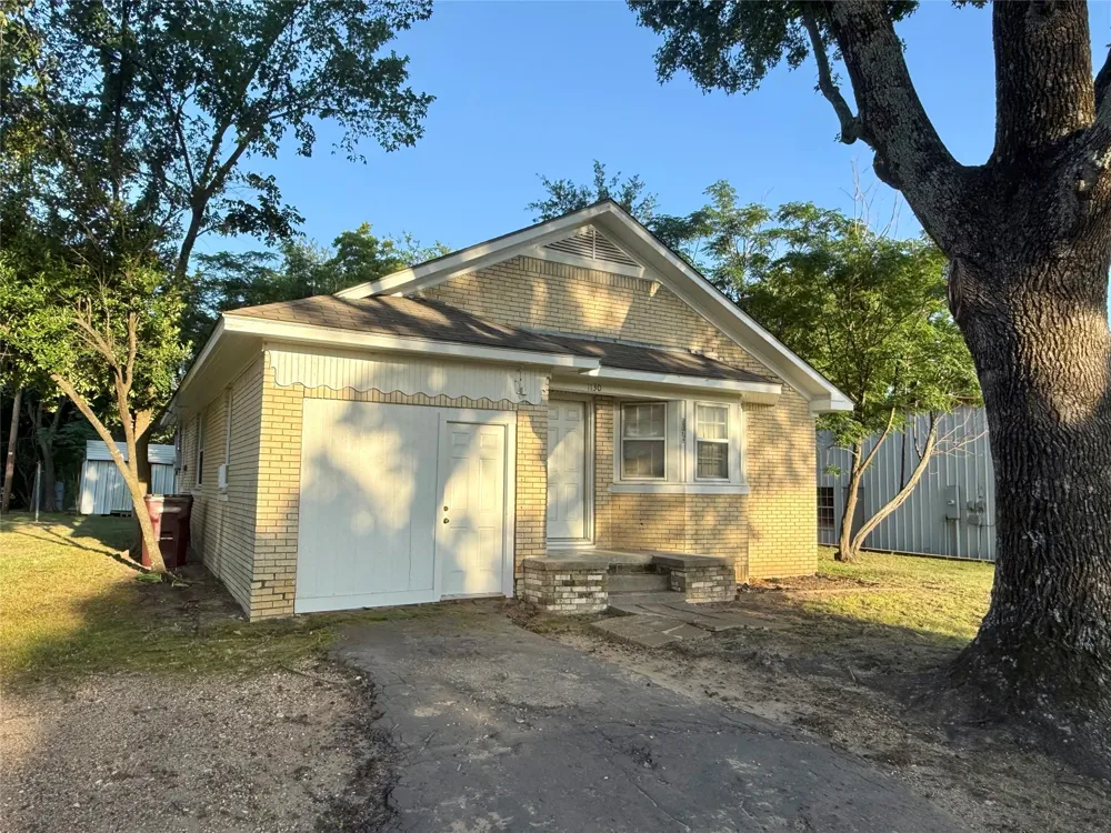 1130 S Buffalo Street Canton, TX 75103