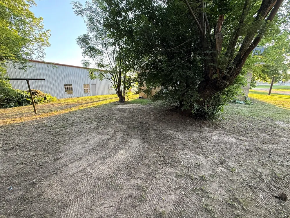 1130 S Buffalo Street Canton, TX 75103