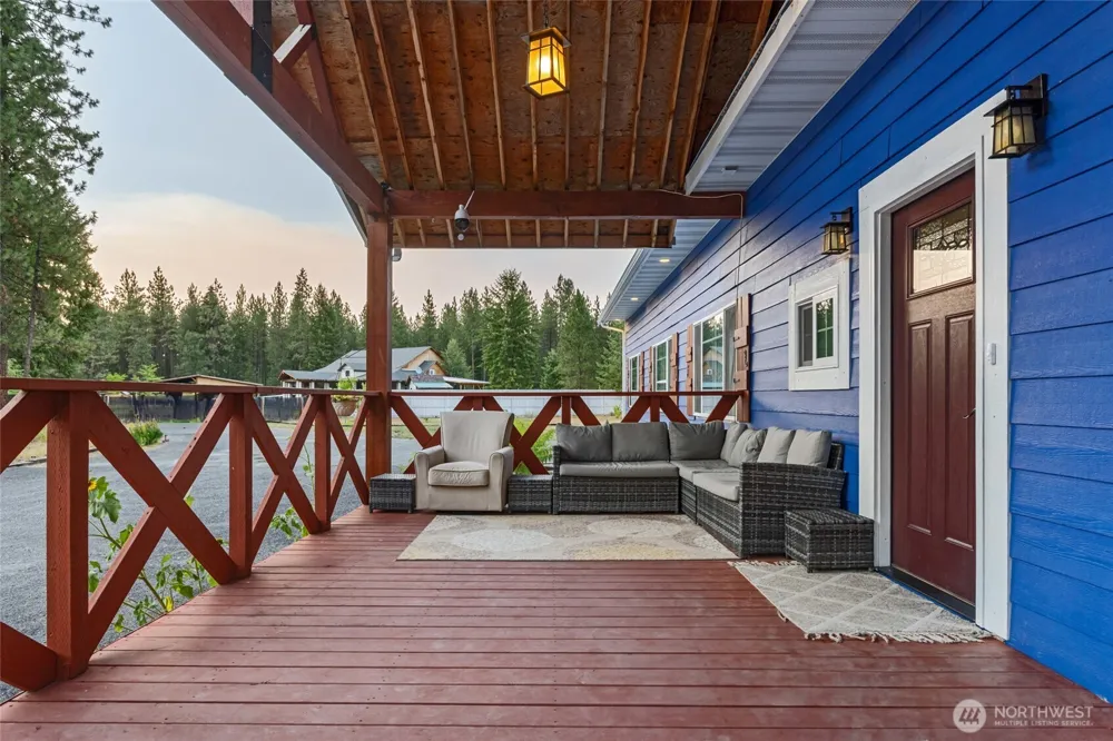 1196 Sunrise Way Evans, WA 99126