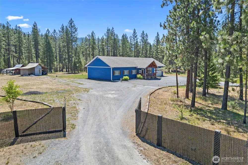 1196 Sunrise Way Evans, WA 99126