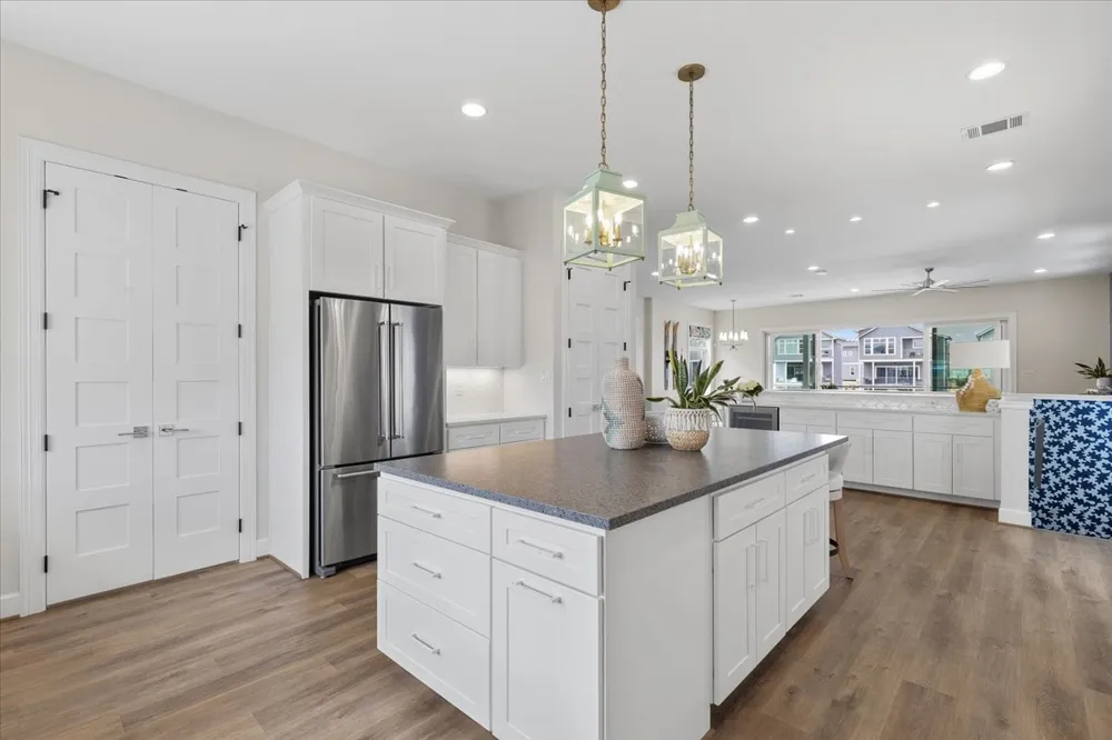 208 Marina Bluff Kingsland, TX 78639