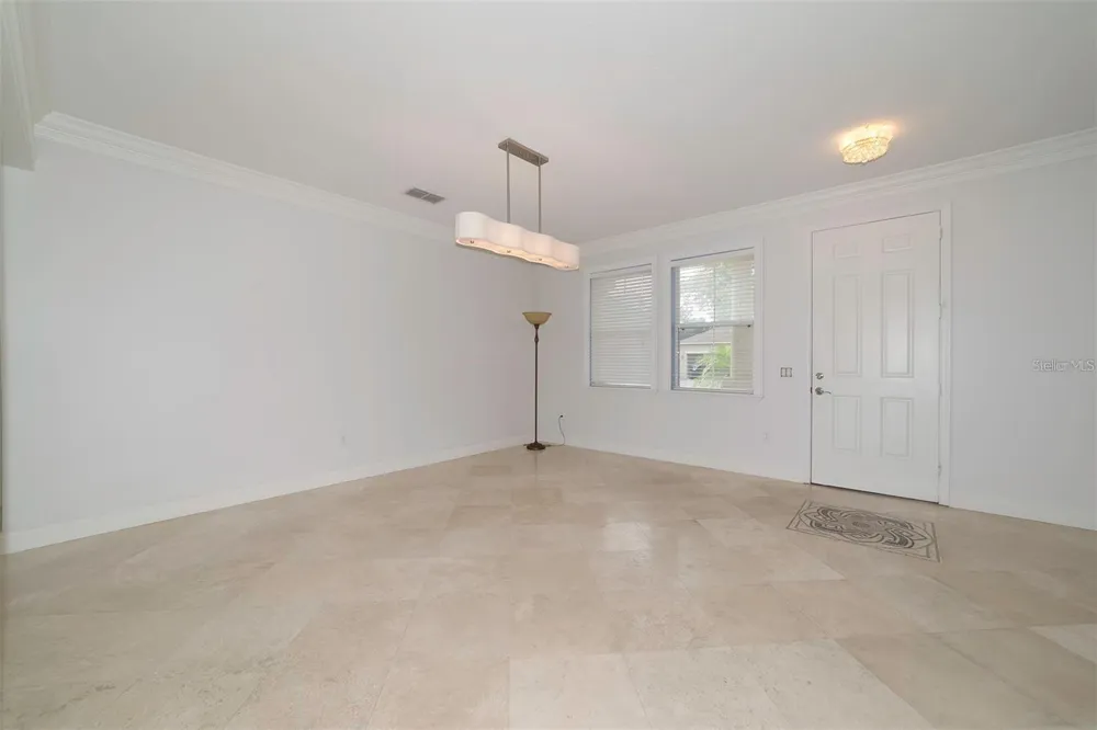 10124 MALPAS POINT Orlando, FL 32832