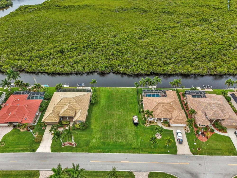 645 MACEDONIA DRIVE Punta Gorda, FL 33950