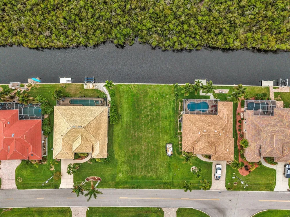 645 MACEDONIA DRIVE Punta Gorda, FL 33950