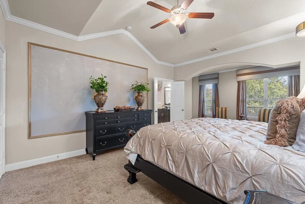 416 Via Regatta Drive Webster, TX 77598