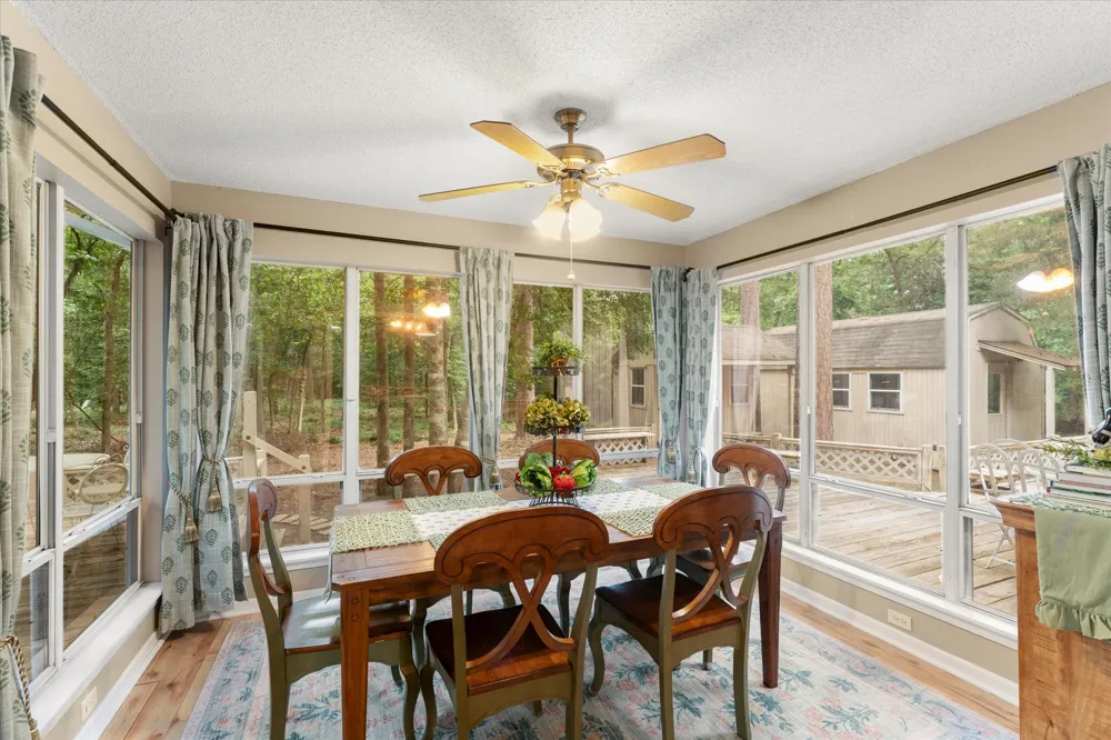 177 Woodfern Glen Holly Lake Ranch, TX 75765