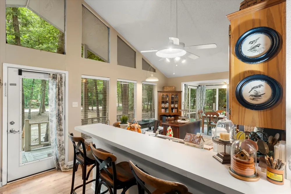 177 Woodfern Glen Holly Lake Ranch, TX 75765