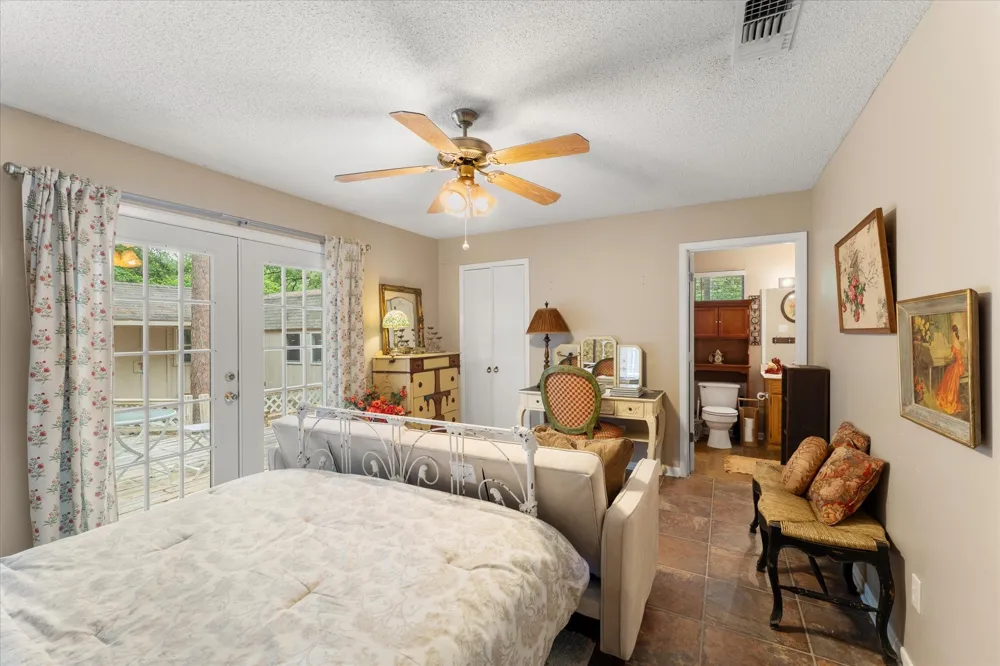 177 Woodfern Glen Holly Lake Ranch, TX 75765