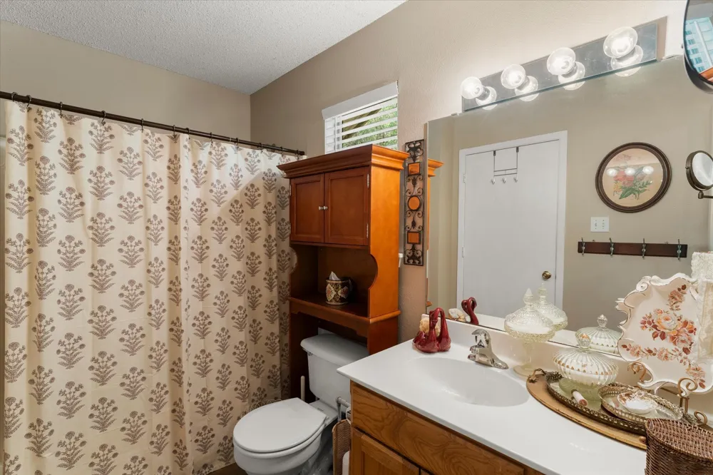 177 Woodfern Glen Holly Lake Ranch, TX 75765