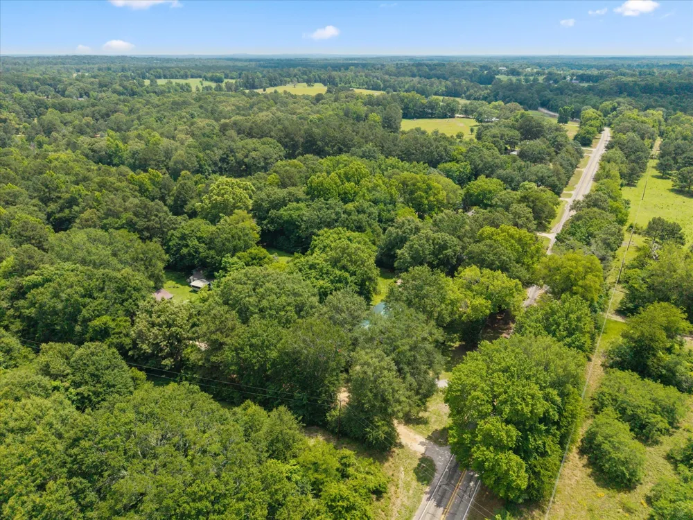 18459 Fm 16 E Winona, TX 75792