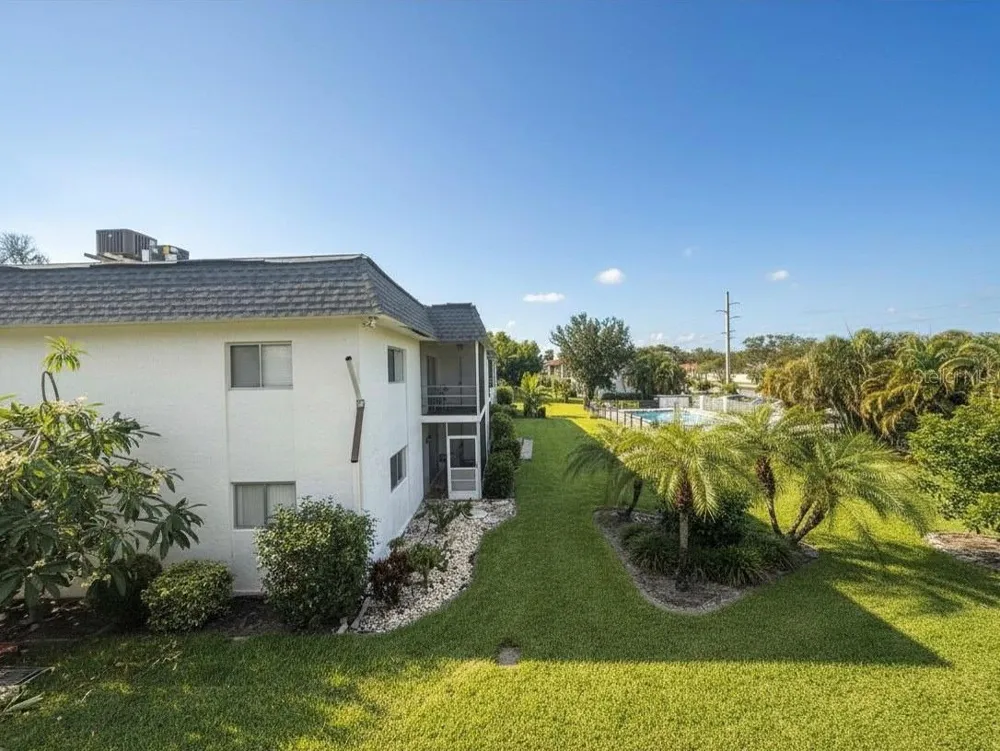 3606 BENEVA ROAD #504 Sarasota, FL 34232
