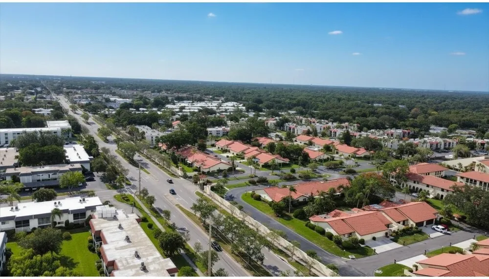 3606 BENEVA ROAD #504 Sarasota, FL 34232