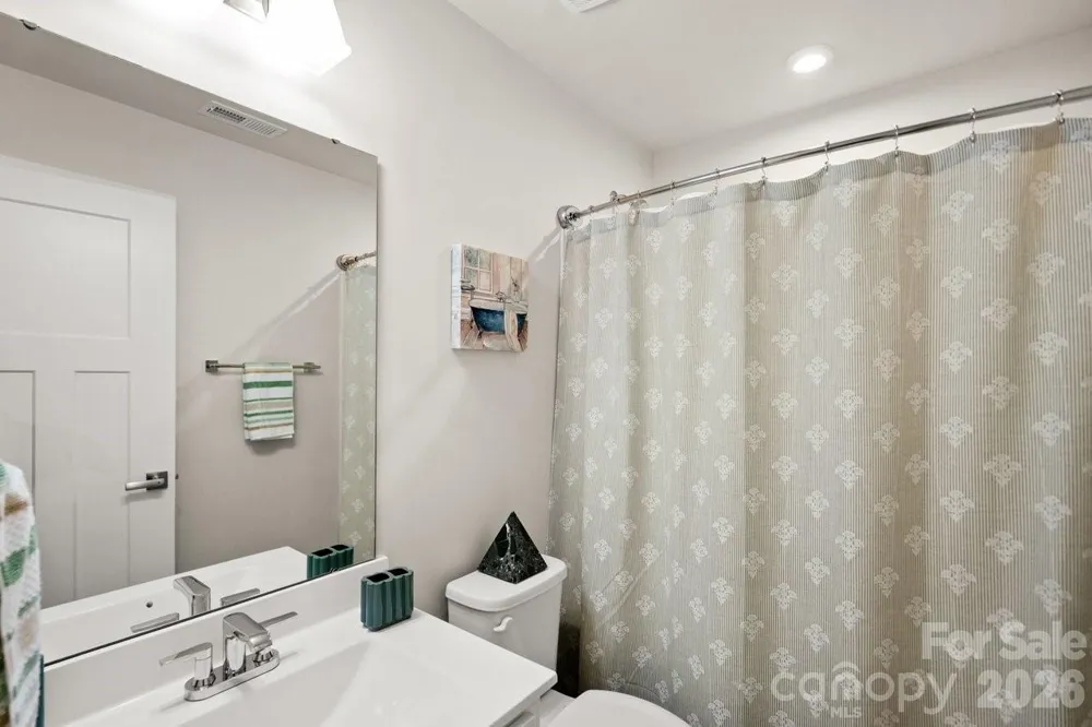 513 Evergreen Terrace Cramerton, NC 28032