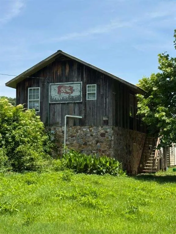 520 County Road 459 Centre, AL 35960