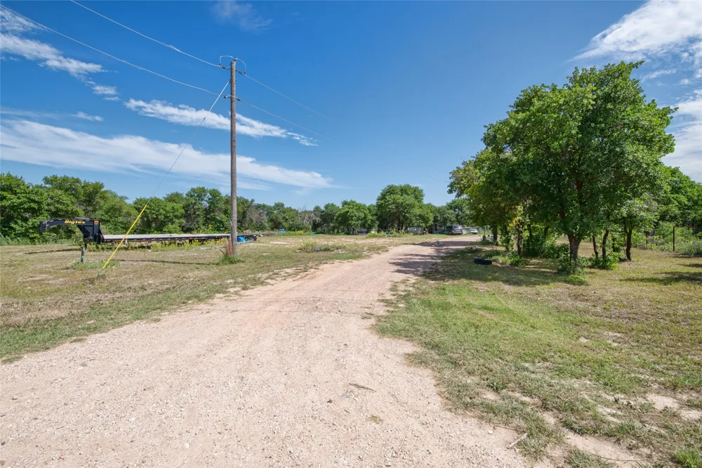 10818 County Road 335 Hawley, TX 79525