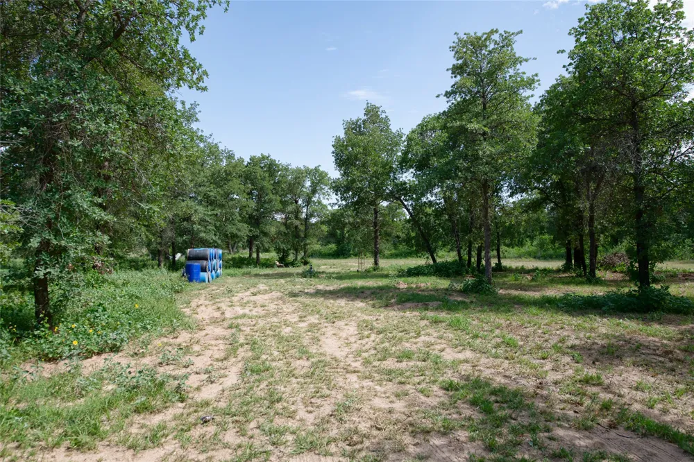 10818 County Road 335 Hawley, TX 79525