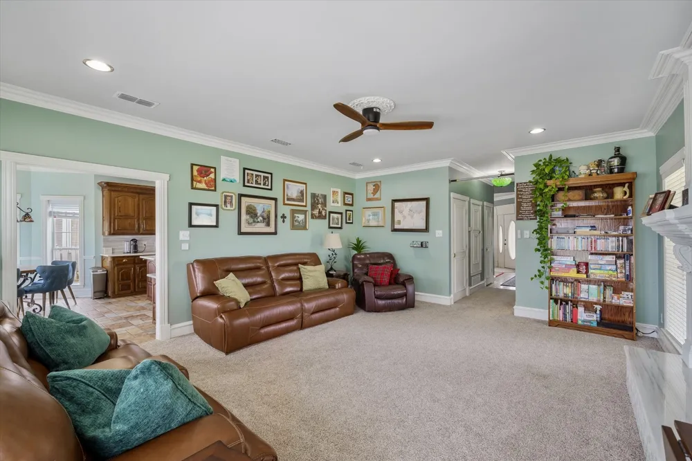 2364 VZ County Road 2128 Wills Point, TX 75169