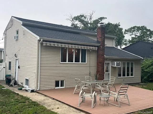385 Garden Street West Islip, NY 11795
