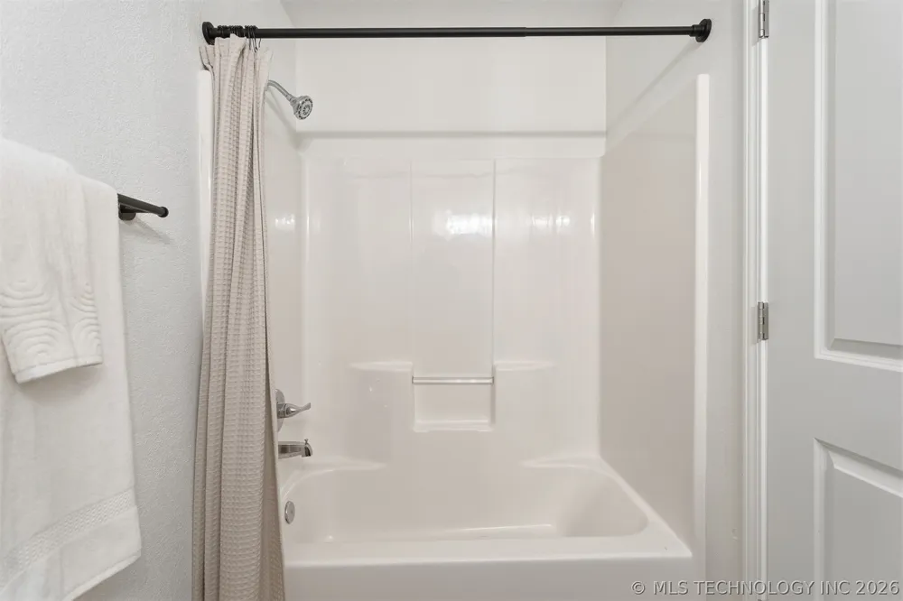 58 Founders Lane Durant, OK 74701