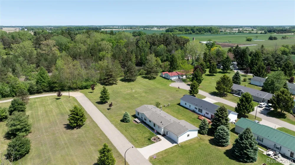 2354 Brent Street #203 Buel Township, MI 48422