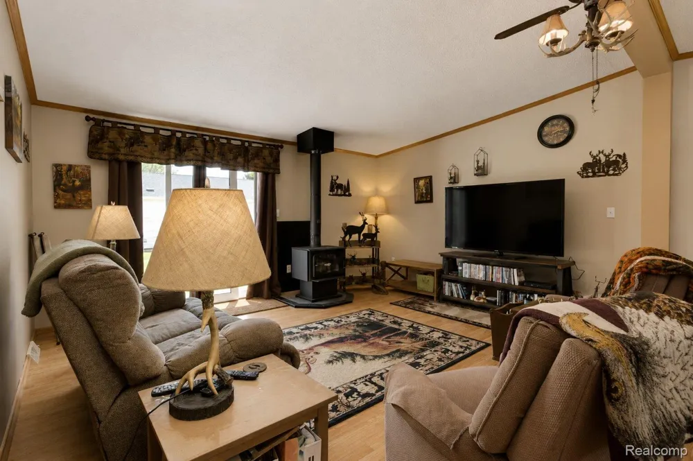 2354 Brent Street #203 Buel Township, MI 48422