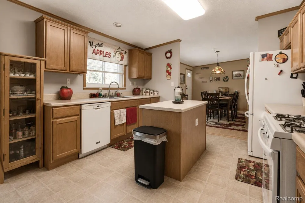 2354 Brent Street #203 Buel Township, MI 48422