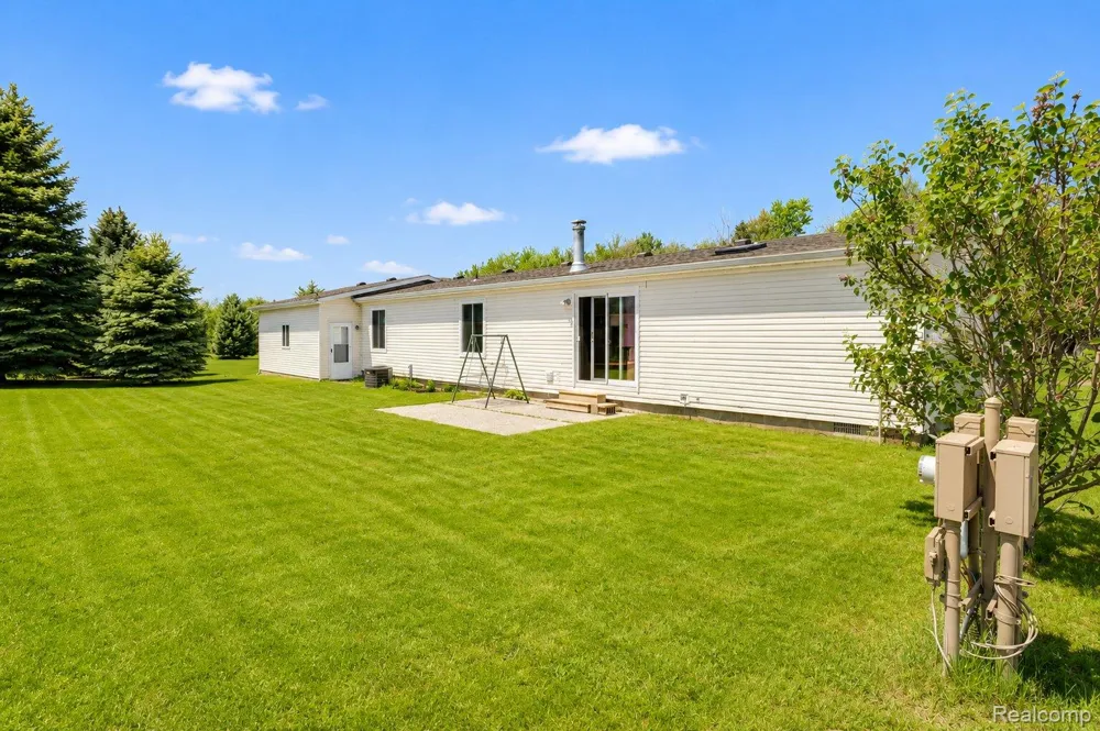 2354 Brent Street #203 Buel Township, MI 48422