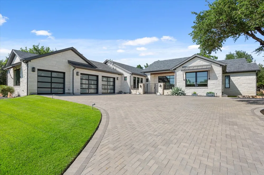 309 Highland Spring Lane