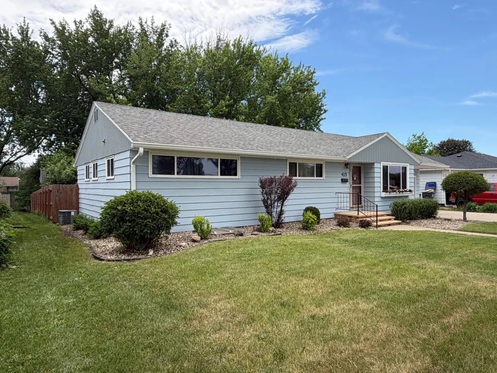 425 W Dodge Street Luverne, MN 56156