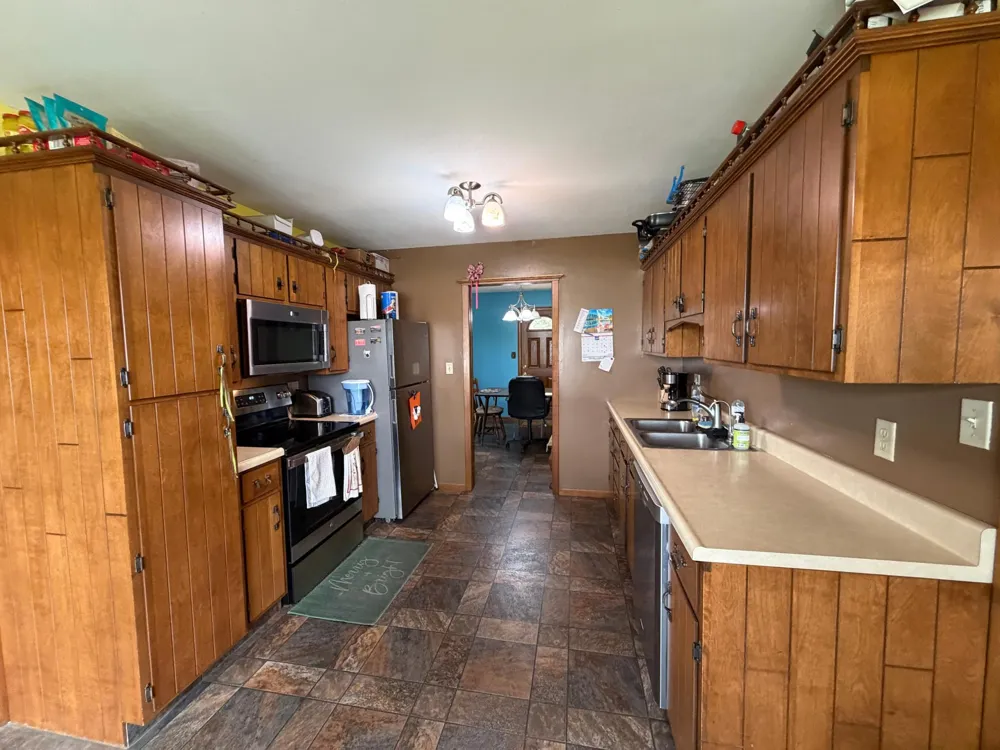 425 W Dodge Street Luverne, MN 56156