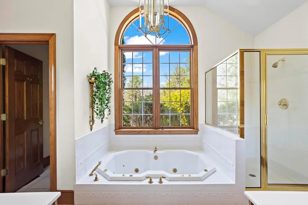 280 Wilfar Strasse Helen, GA 30545