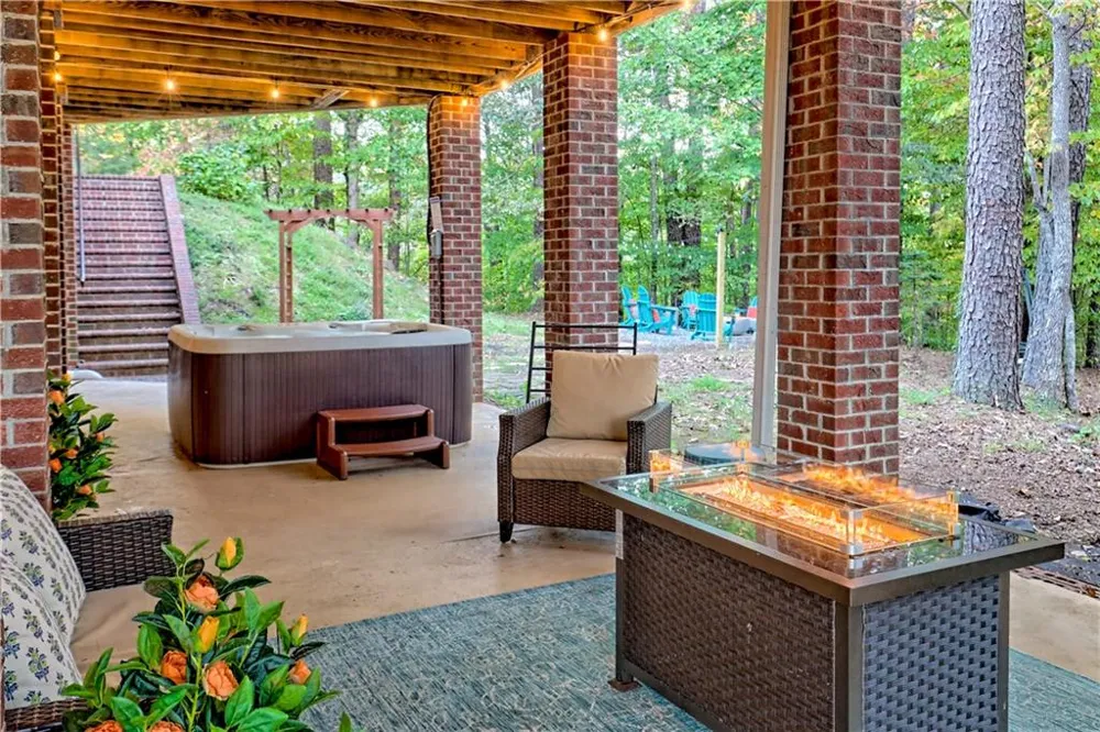 280 Wilfar Strasse Helen, GA 30545