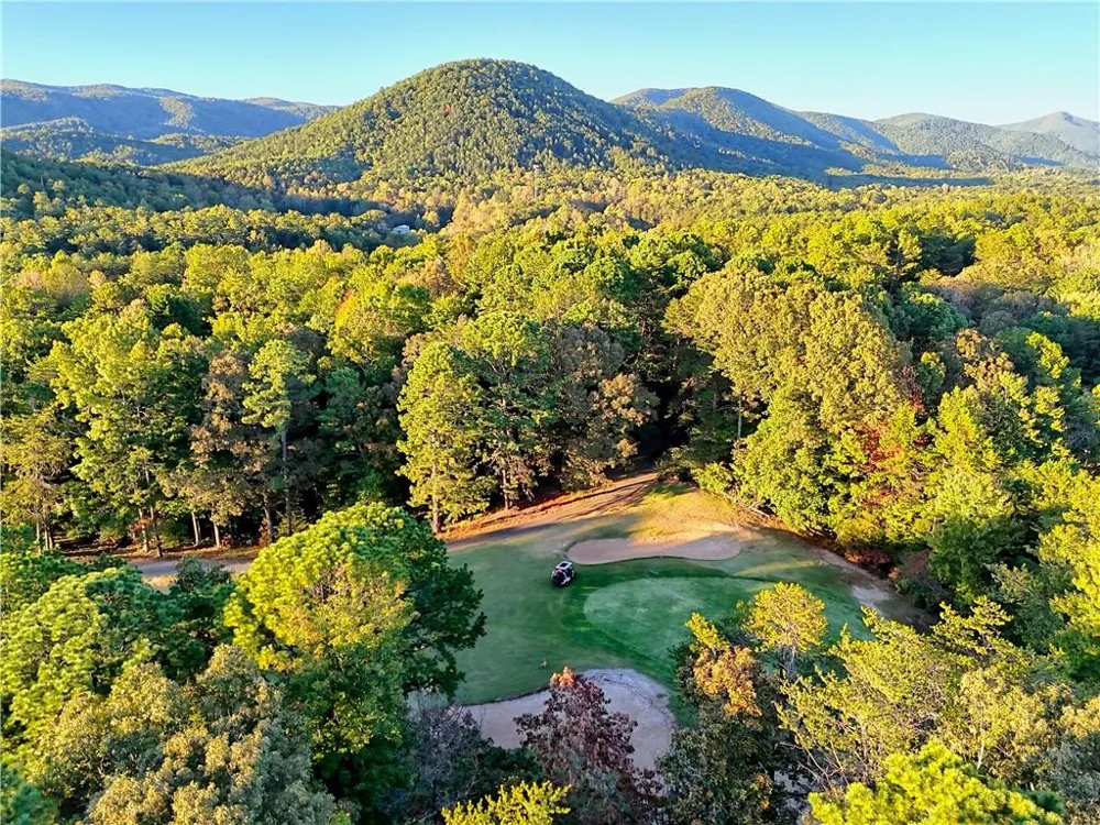 280 Wilfar Strasse Helen, GA 30545