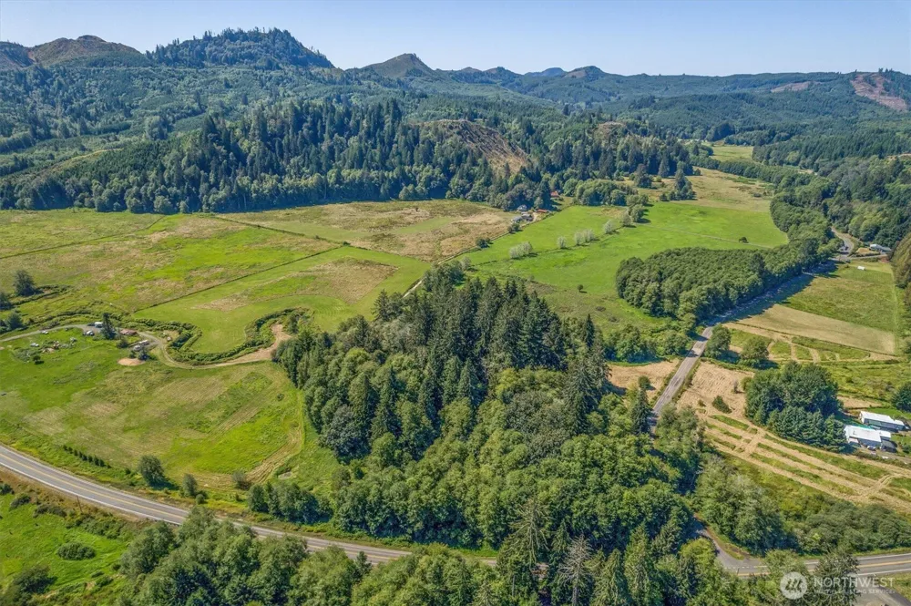1929 W State Route 4 Skamokawa, WA 98647