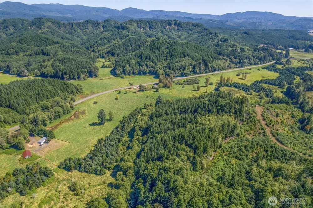 1929 W State Route 4 Skamokawa, WA 98647