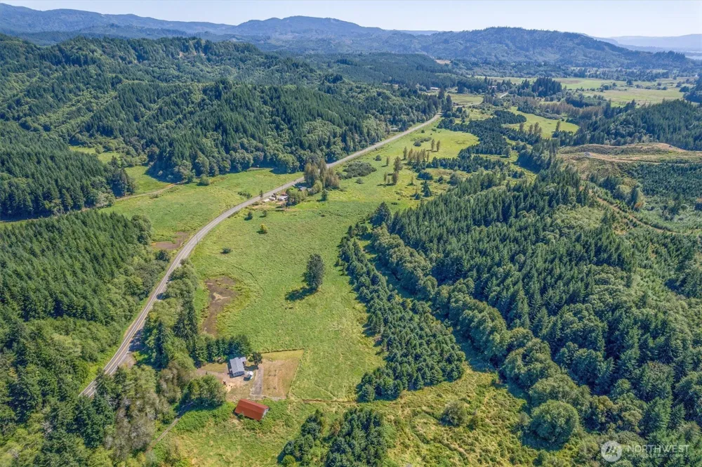 1929 W State Route 4 Skamokawa, WA 98647