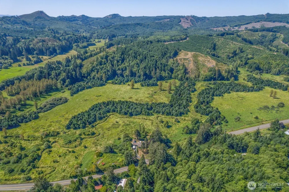 1929 W State Route 4 Skamokawa, WA 98647