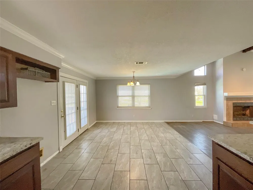 502 Oakdale Street Shoreacres, TX 77571