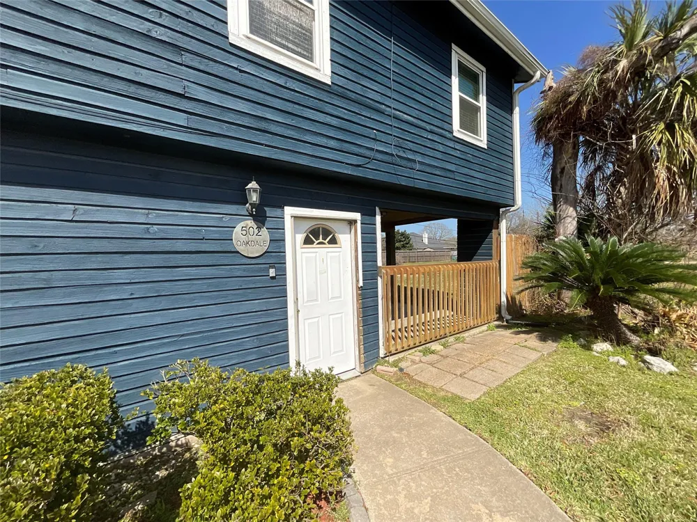502 Oakdale Street Shoreacres, TX 77571