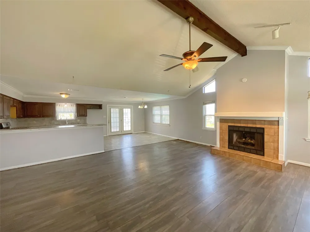 502 Oakdale Street Shoreacres, TX 77571