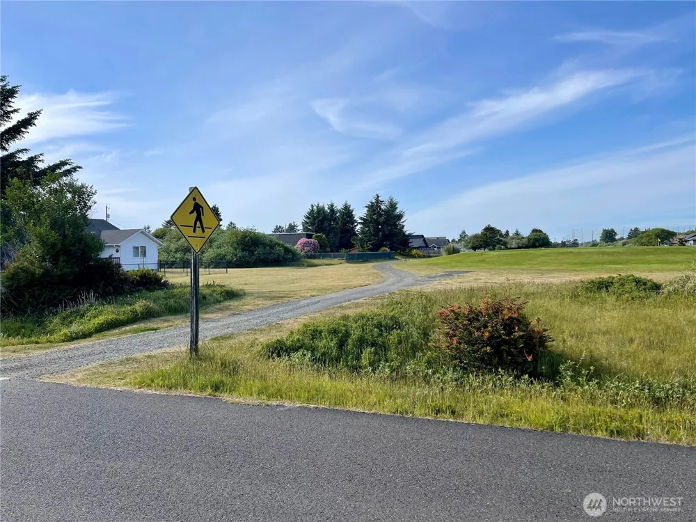 301 Octopus Avenue NE Ocean Shores, WA 98569
