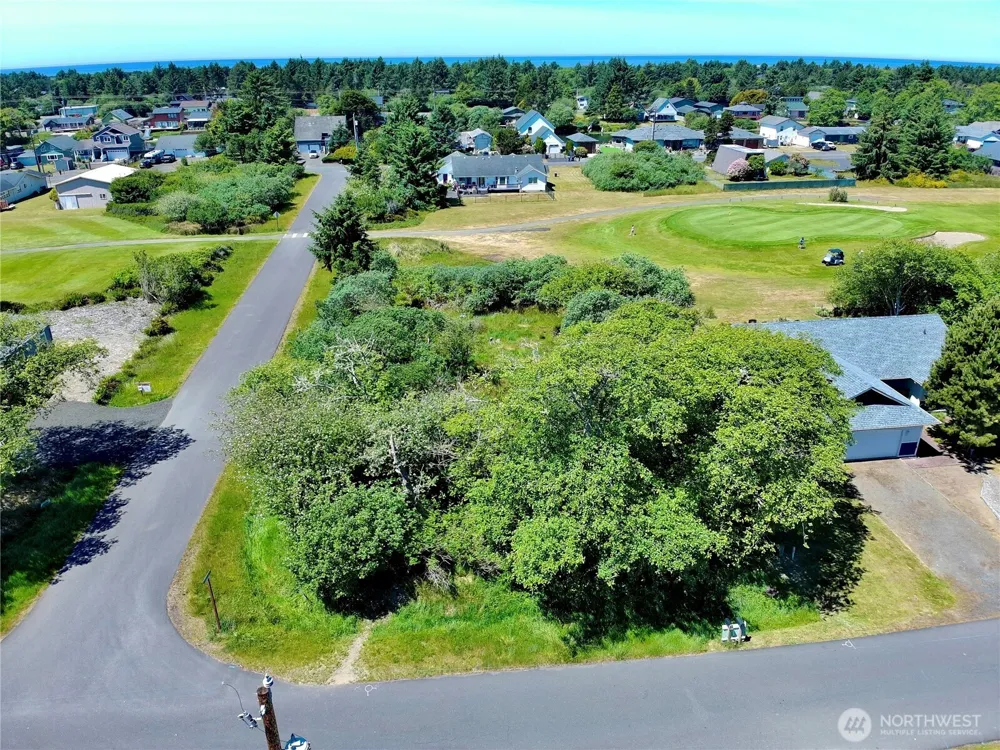 301 Octopus Avenue NE Ocean Shores, WA 98569