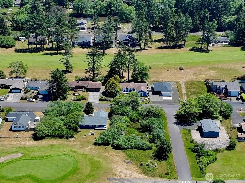 301 Octopus Avenue NE Ocean Shores, WA 98569