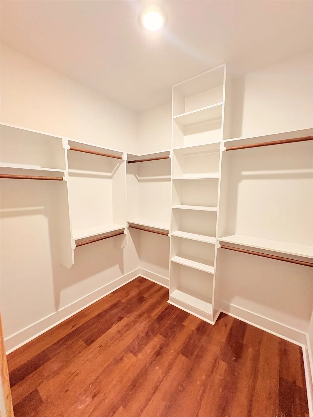 749 J L DRIVE Valley View, TX 76272