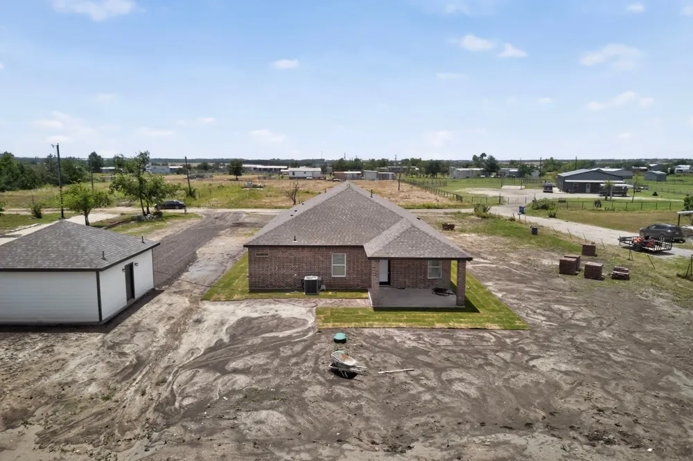 749 J L DRIVE Valley View, TX 76272