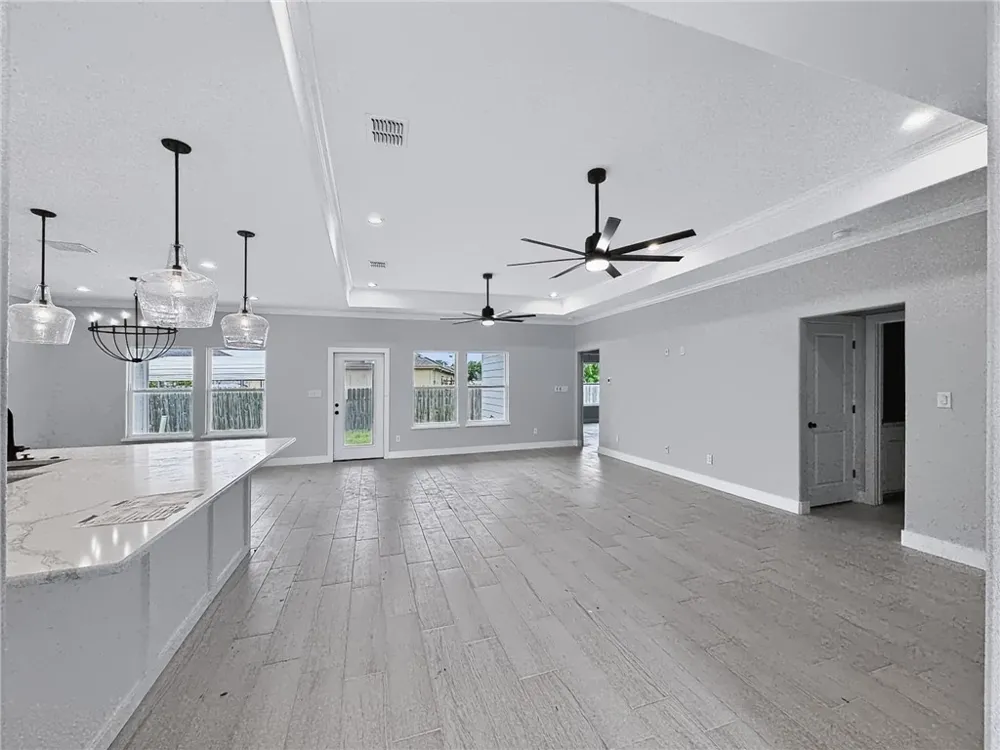 8125 Berenstain Drive Corpus Christi, TX 78414
