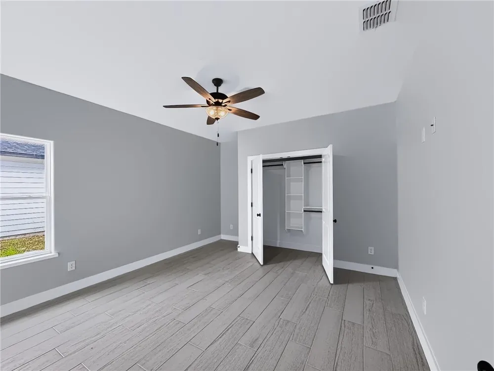 8125 Berenstain Drive Corpus Christi, TX 78414