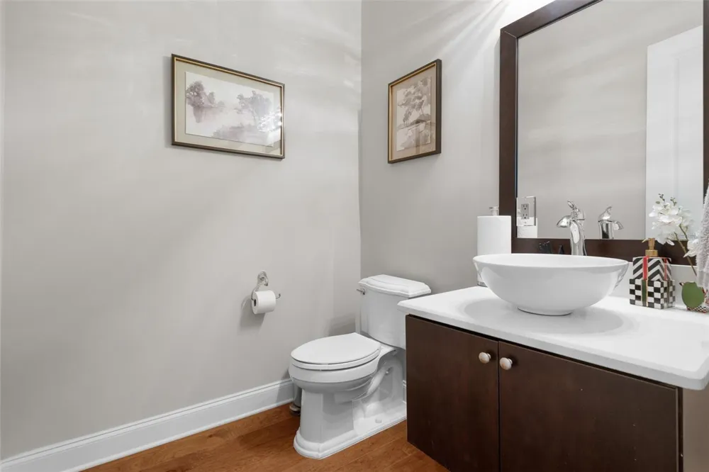 4905 W SPRING LAKE DRIVE Tampa, FL 33629