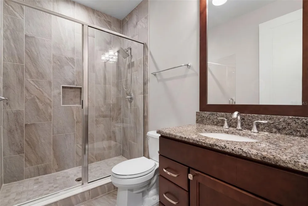 4905 W SPRING LAKE DRIVE Tampa, FL 33629